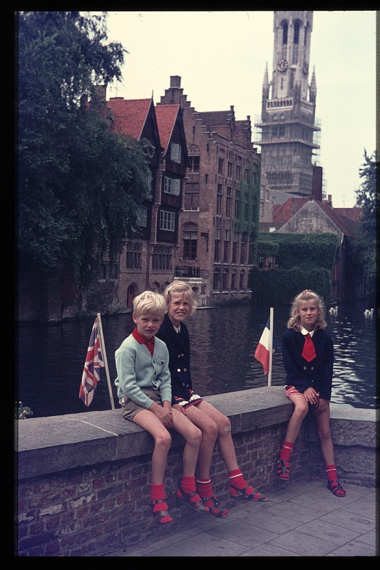 36.Brugge aug 1971 Brigitte,Marion,Peter.JPG